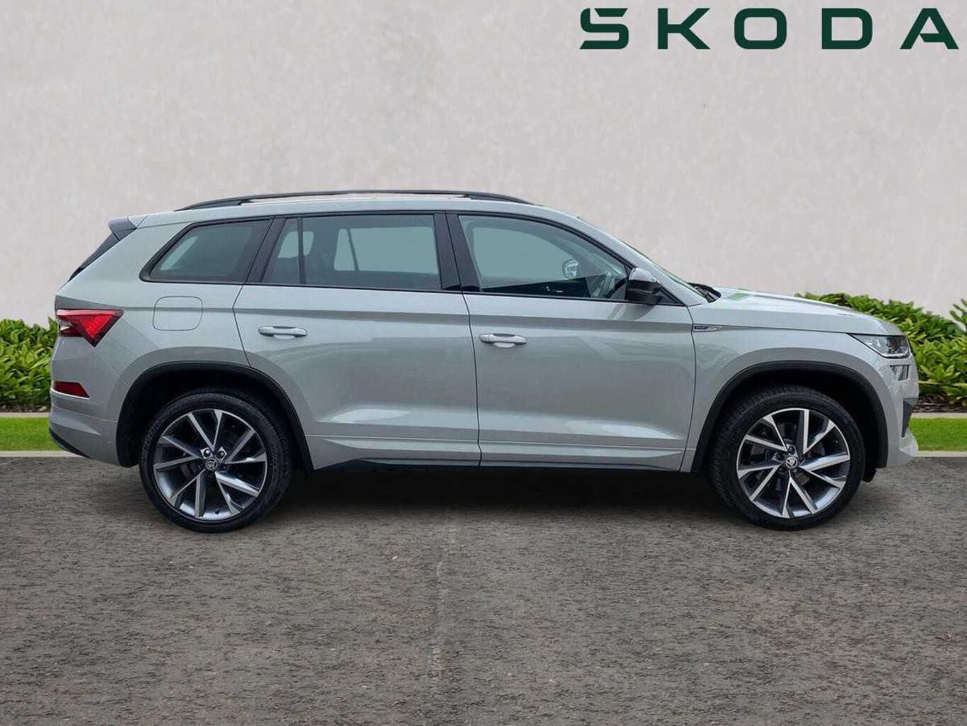 SKODA KODIAQ 2.0 TDI SportLine DSG 4WD Euro 6 (s/s) 5dr (7 Seat)