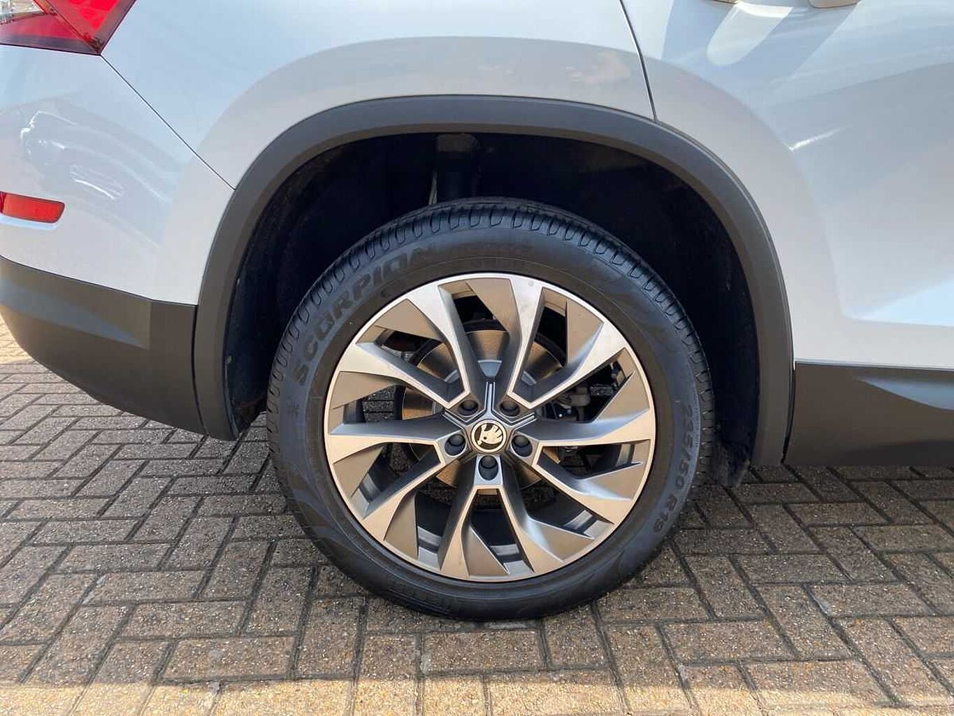 SKODA KAROQ 1.5 TSI ACT SportLine DSG Euro 6 (s/s) 5dr