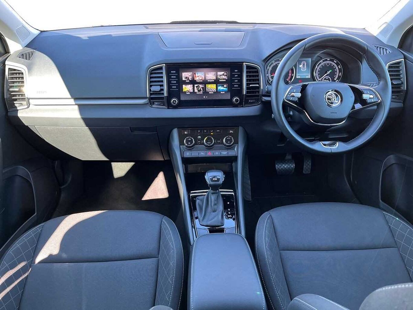 SKODA Karoq SUV 1.5 TSI (150ps) SE Technology ACT DSG