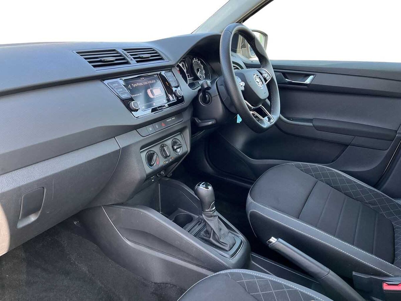 SKODA Fabia 1.0 TSI (95ps) Black Edition DSG 5-Dr Estate